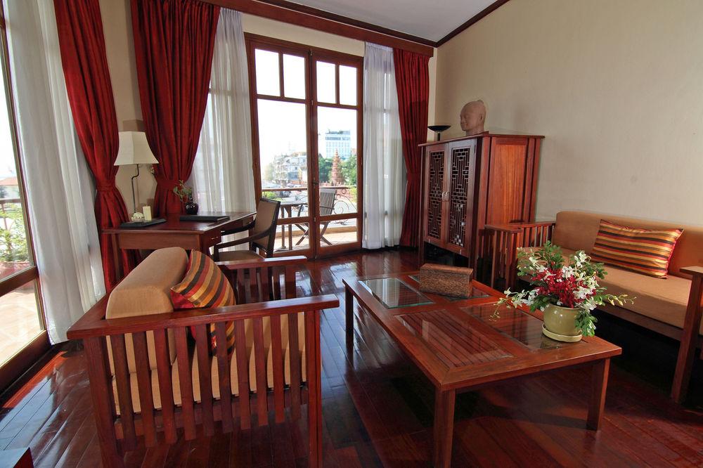 Amanjaya Pancam Suites Hotel Πνομ Πενχ Εξωτερικό φωτογραφία